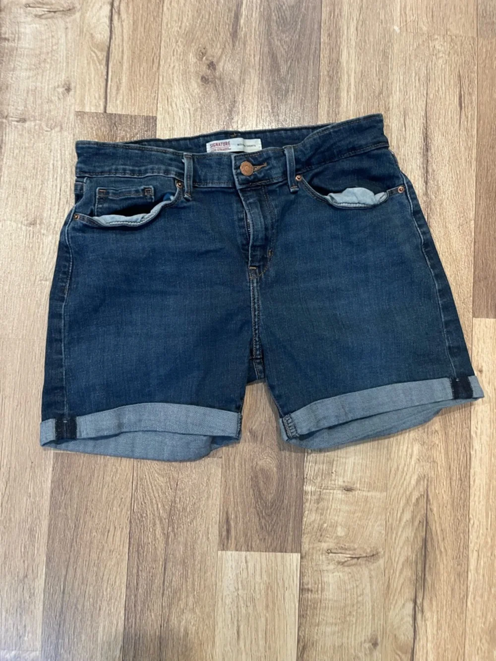 Signature by Levi Strauss Dark Indigo Roll-Cuff Denim Shorts